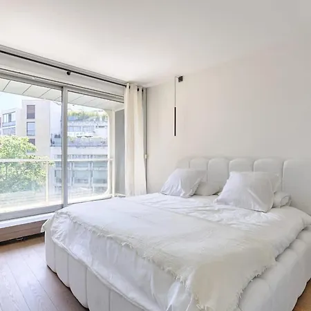 16e Prestige&charme * Paris